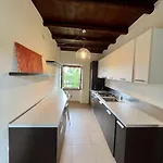 Charming In Private Park Near Crystal-clear Monate Travedona