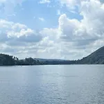 Апартаменты Charming In Private Park Near Crystal-clear Monate *
