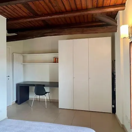 Apartment Borgo Del 1700- Le Scuderie- Trilocale Travedona
