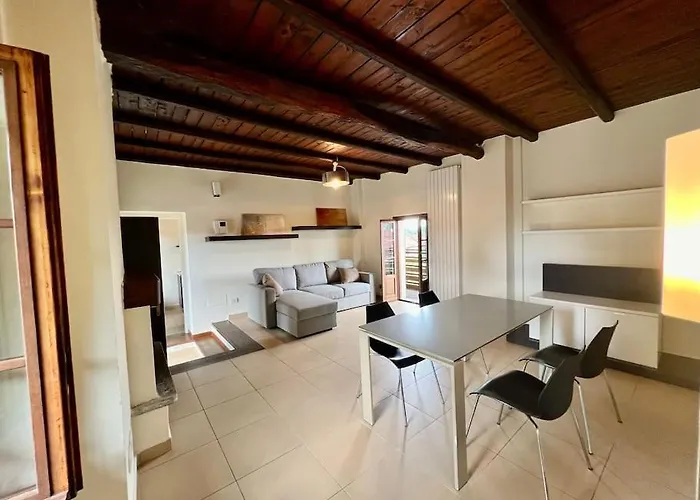 Charming In Private Park Near Crystal-clear Monate