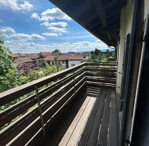 Charming In Private Park Near Crystal-clear Monate