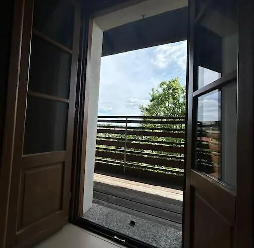 Charming In Private Park Near Crystal-clear Monate