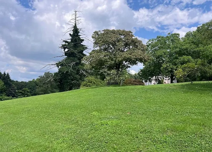 Charming In Private Park Near Crystal-clear Monate * Travedona